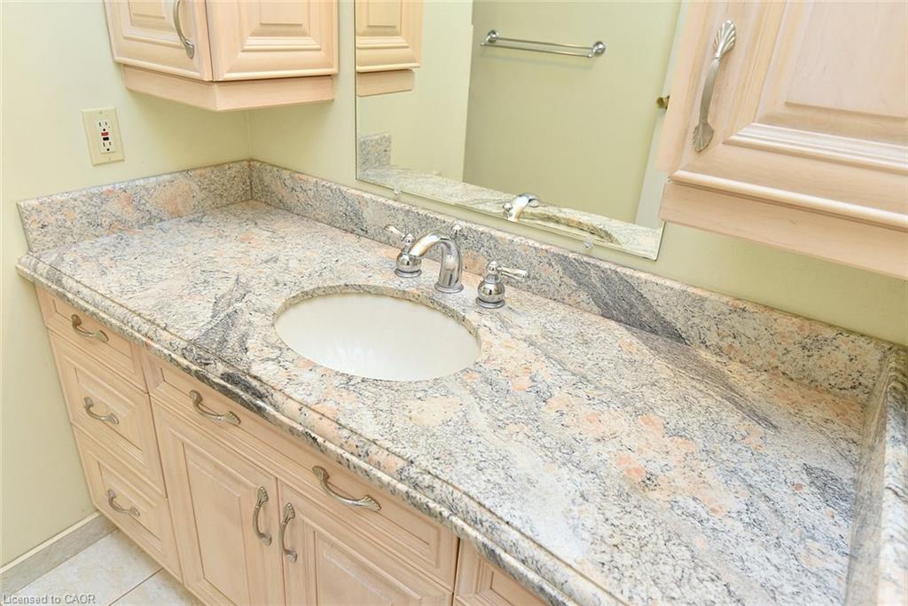 298 Pottruff Road Property Photo 22