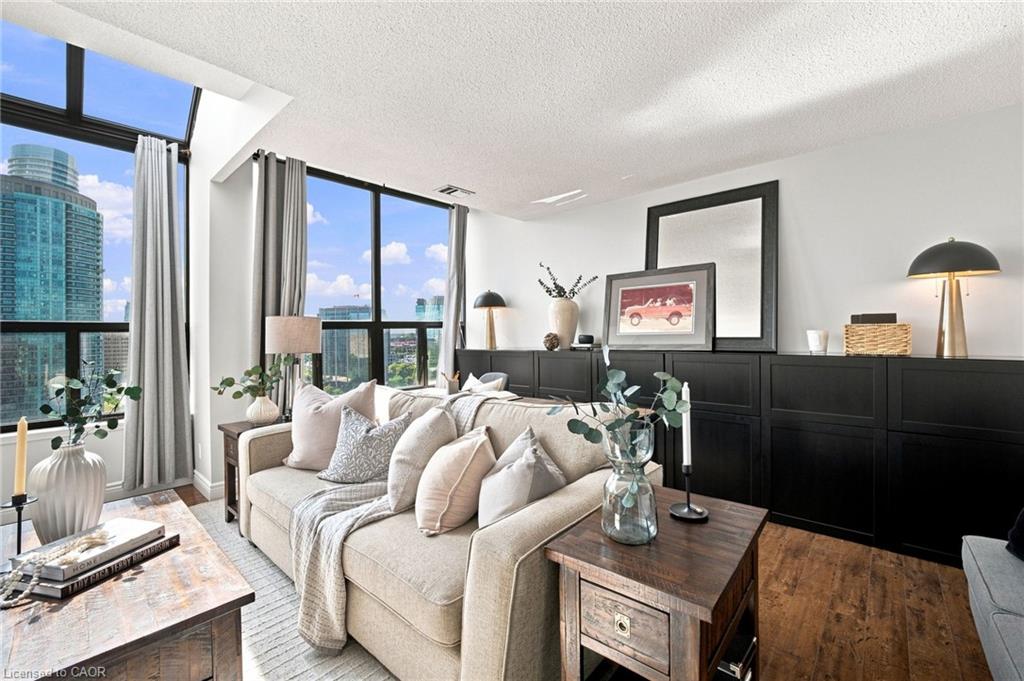 200 Robert Speck Parkway Property Photo 13