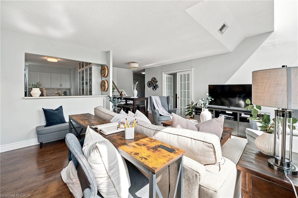 200 Robert Speck Parkway Property Photo 16