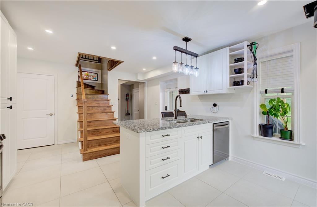 5106 Ament Line Property Photo 13