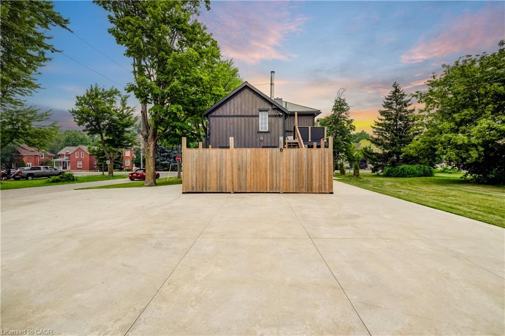 5106 Ament Line Property Photo 35