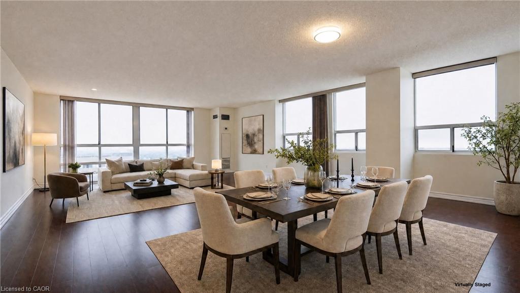 2801-3650 Kaneff Crescent Property Photo 10