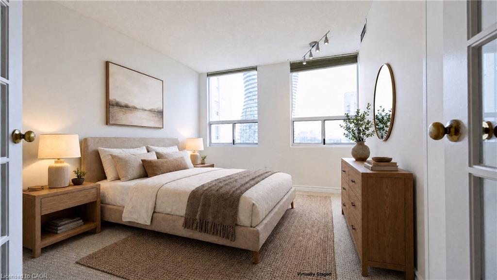 2801-3650 Kaneff Crescent Property Photo 24