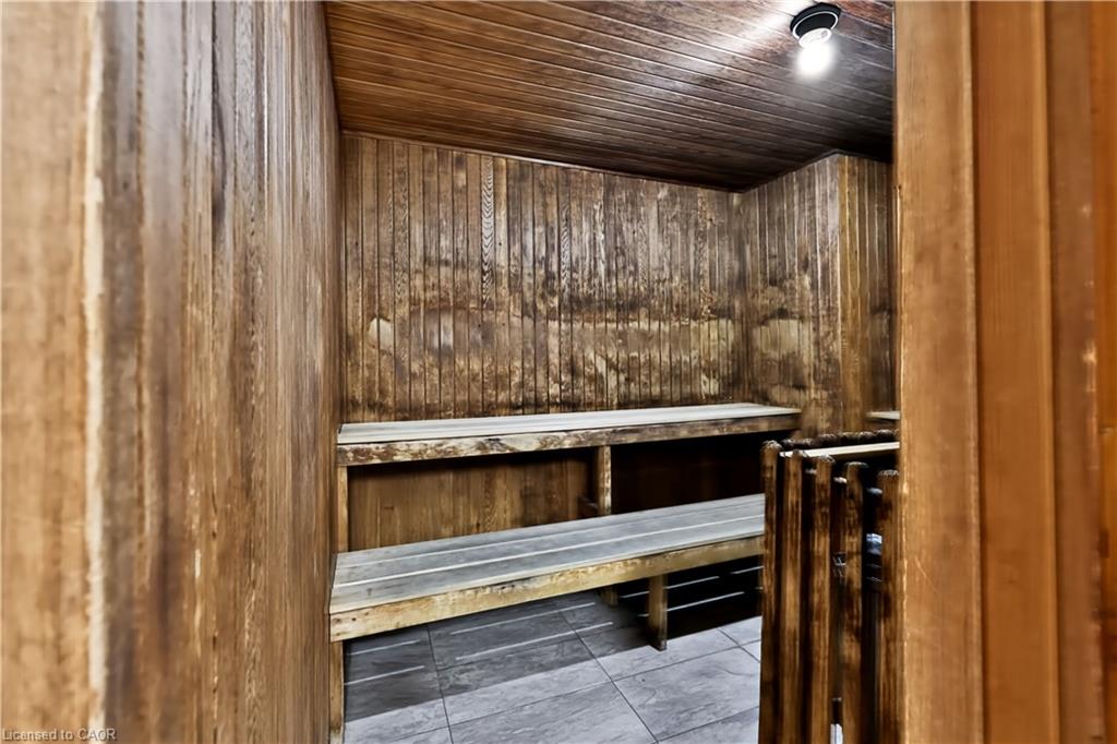 2801-3650 Kaneff Crescent Property Photo 31