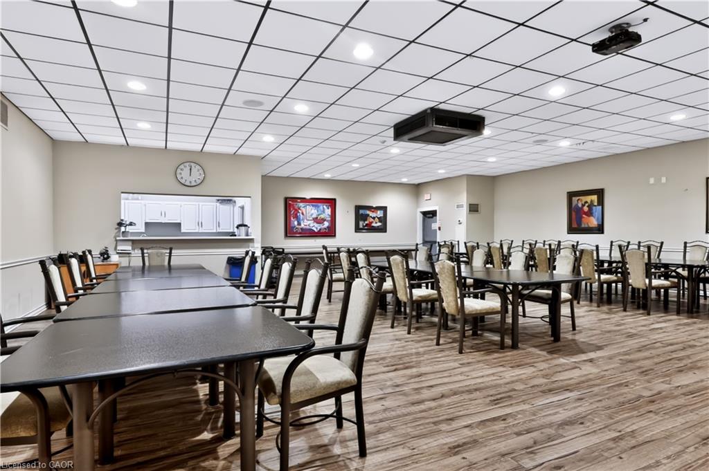 2801-3650 Kaneff Crescent Property Photo 36