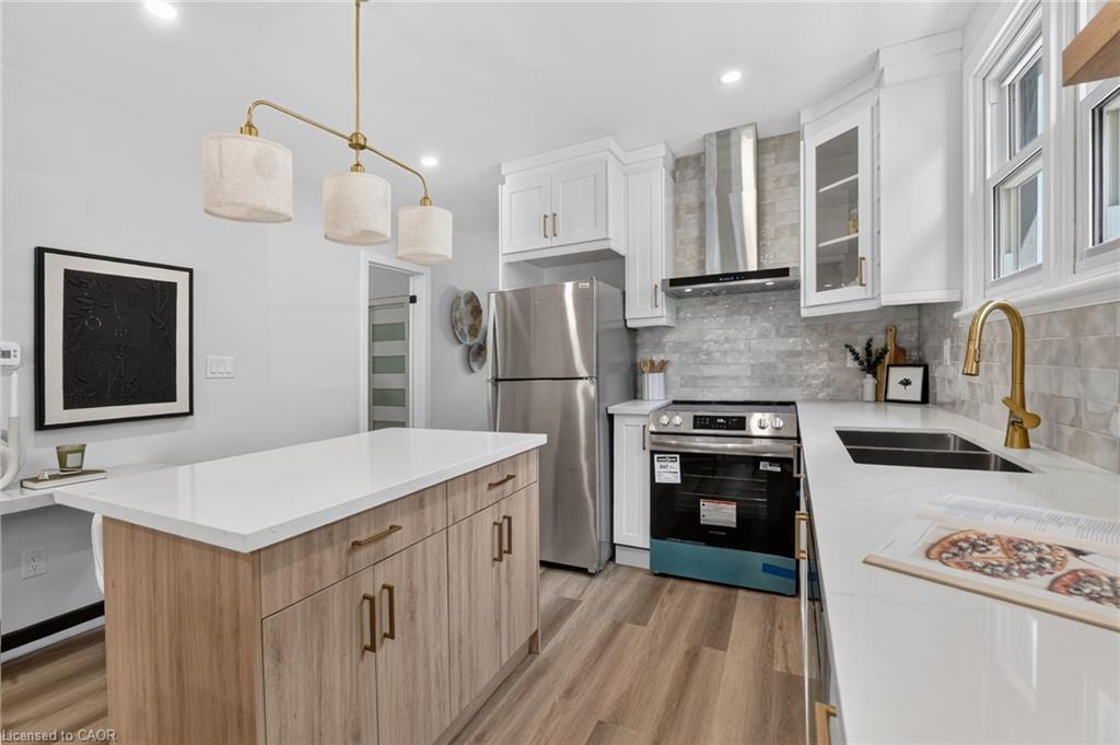 43 Brucedale Avenue E Property Photo 21