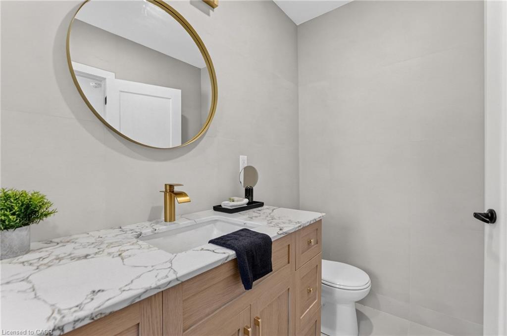 43 Brucedale Avenue E Property Photo 31