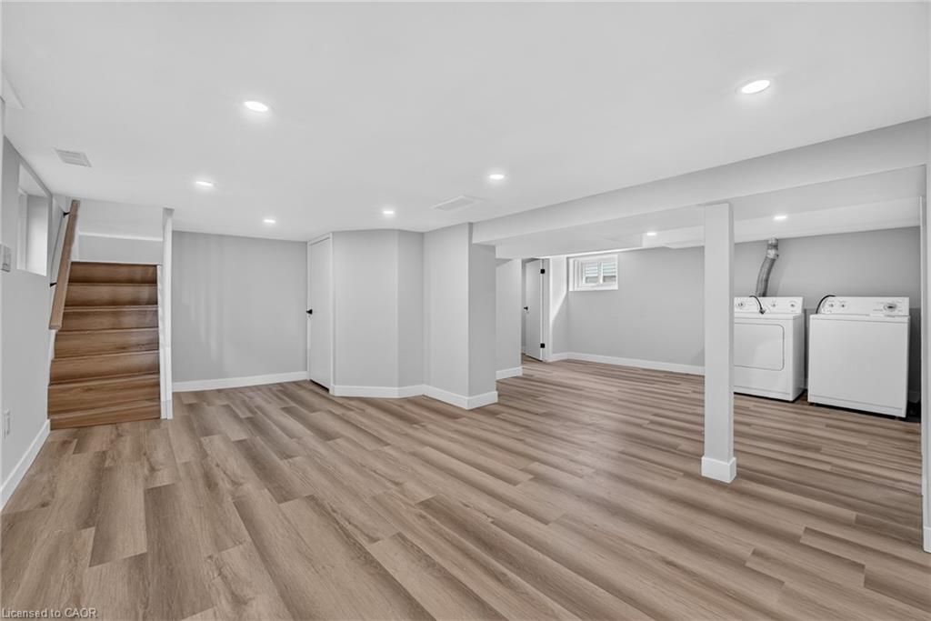 43 Brucedale Avenue E Property Photo 37