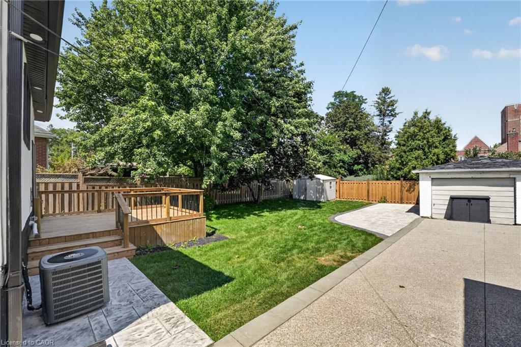 43 Brucedale Avenue E Property Photo 41