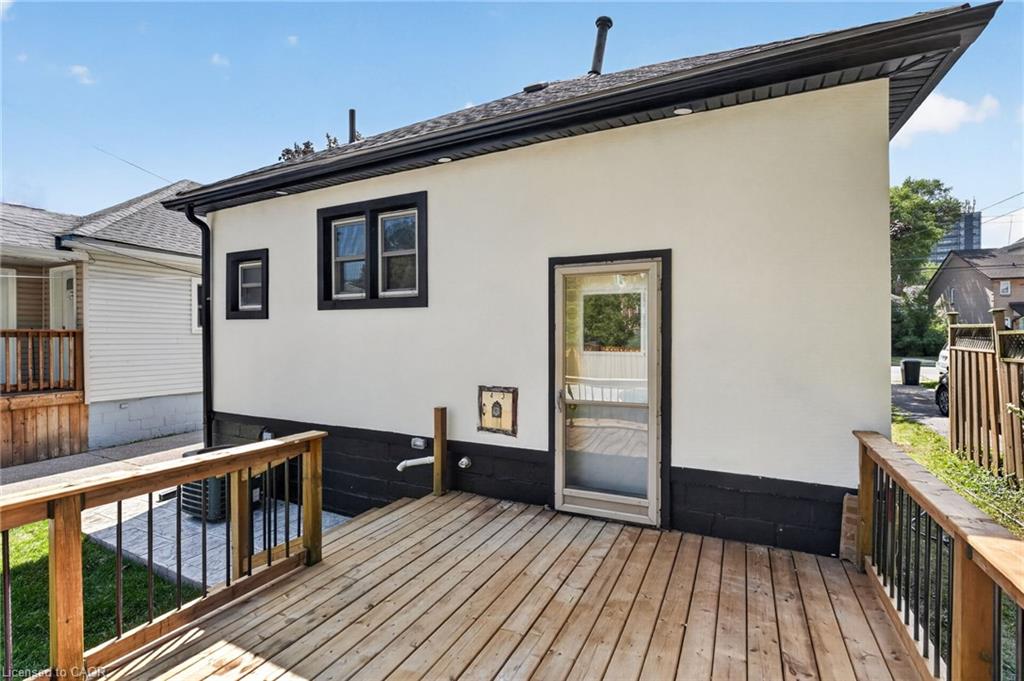 43 Brucedale Avenue E Property Photo 45