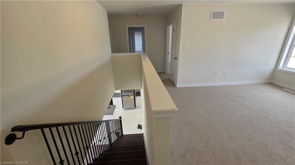 233 Postill Street Property Photo 23