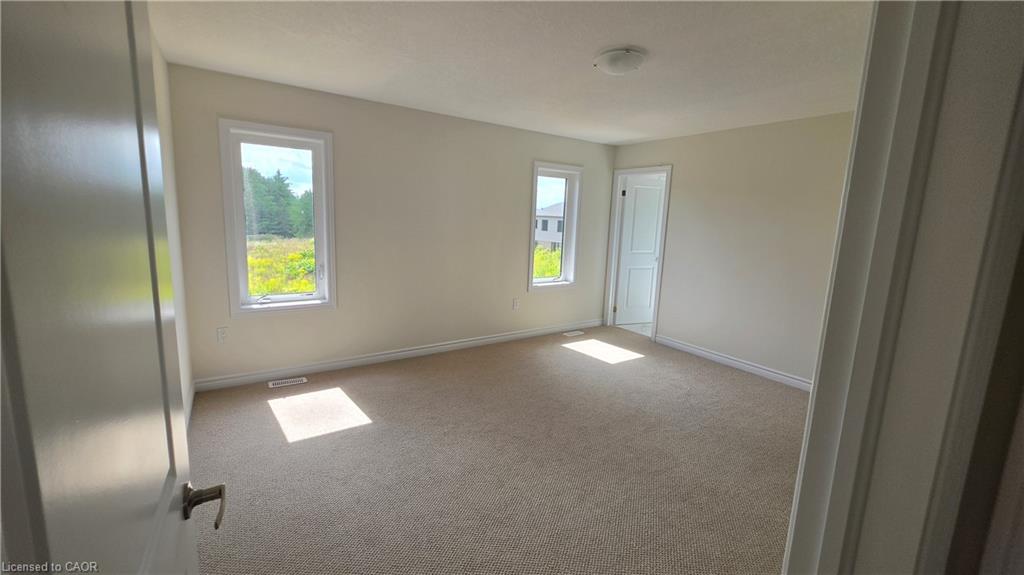 233 Postill Street Property Photo 35