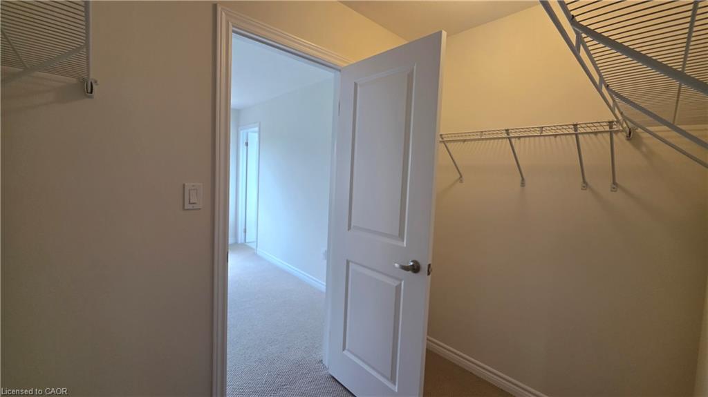 233 Postill Street Property Photo 40