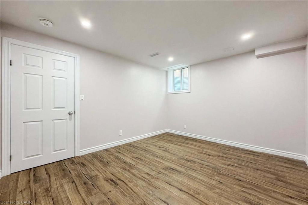 53 Creek Ridge Street Property Photo 10