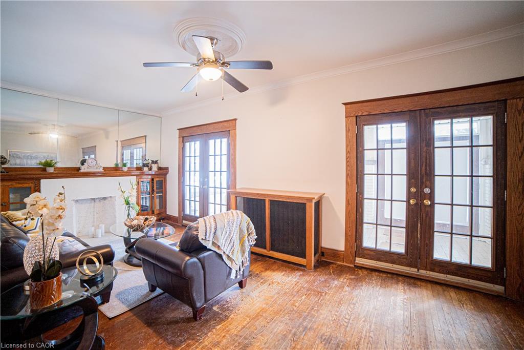 52 Proctor Boulevard Property Photo 4