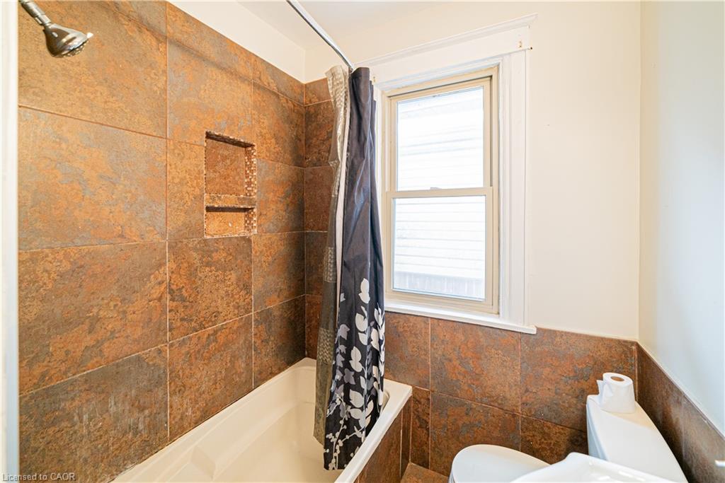 52 Proctor Boulevard Property Photo 28