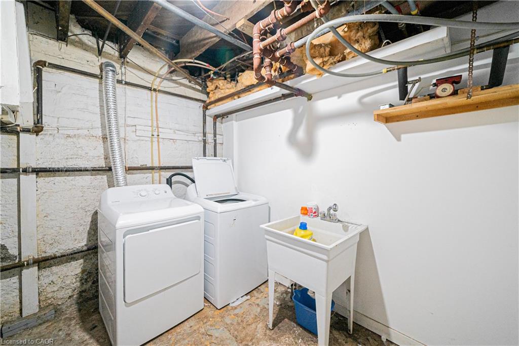 52 Proctor Boulevard Property Photo 35