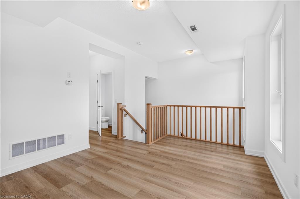 55 Great Falls Boulevard Property Photo 5