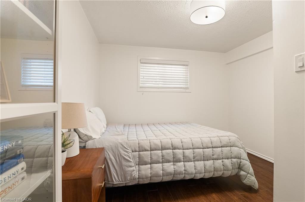 21 Golden Meadow Crescent Property Photo 35