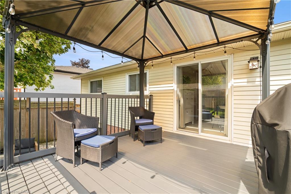 21 Golden Meadow Crescent Property Photo 38