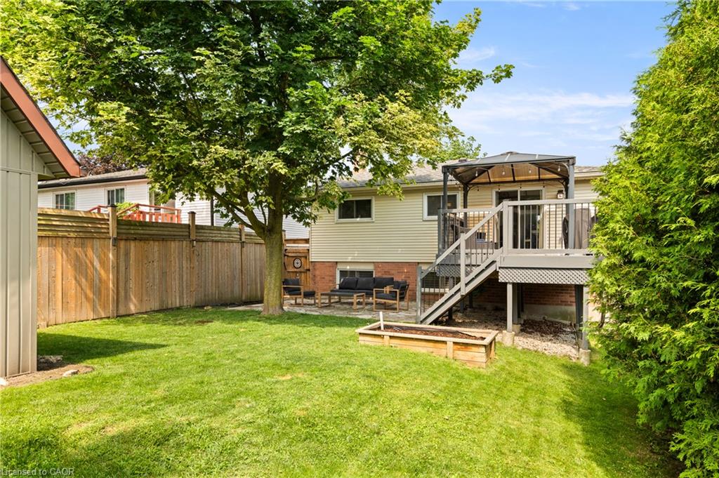 21 Golden Meadow Crescent Property Photo 41