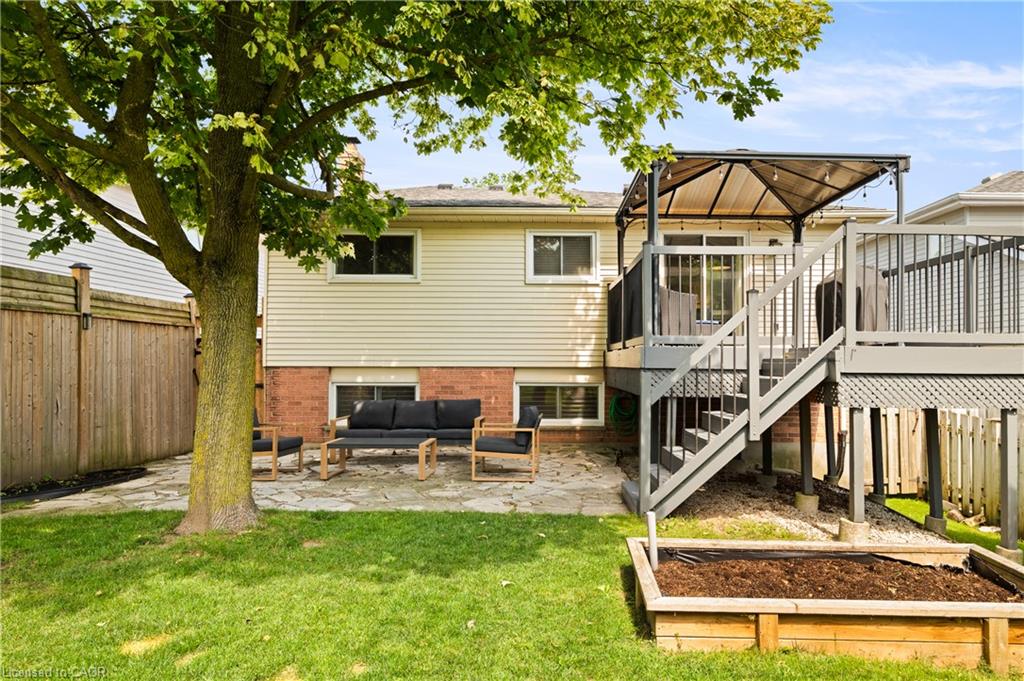 21 Golden Meadow Crescent Property Photo 43