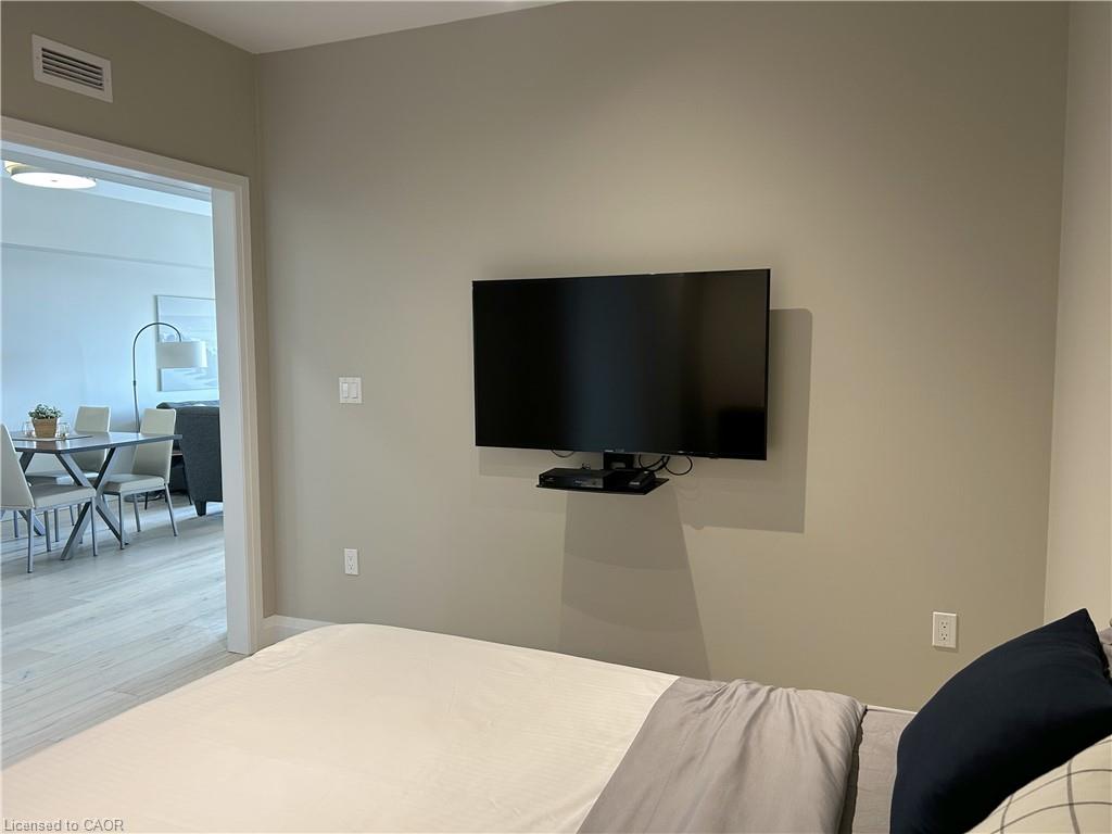 207-12 Erie Boulevard Property Photo 20