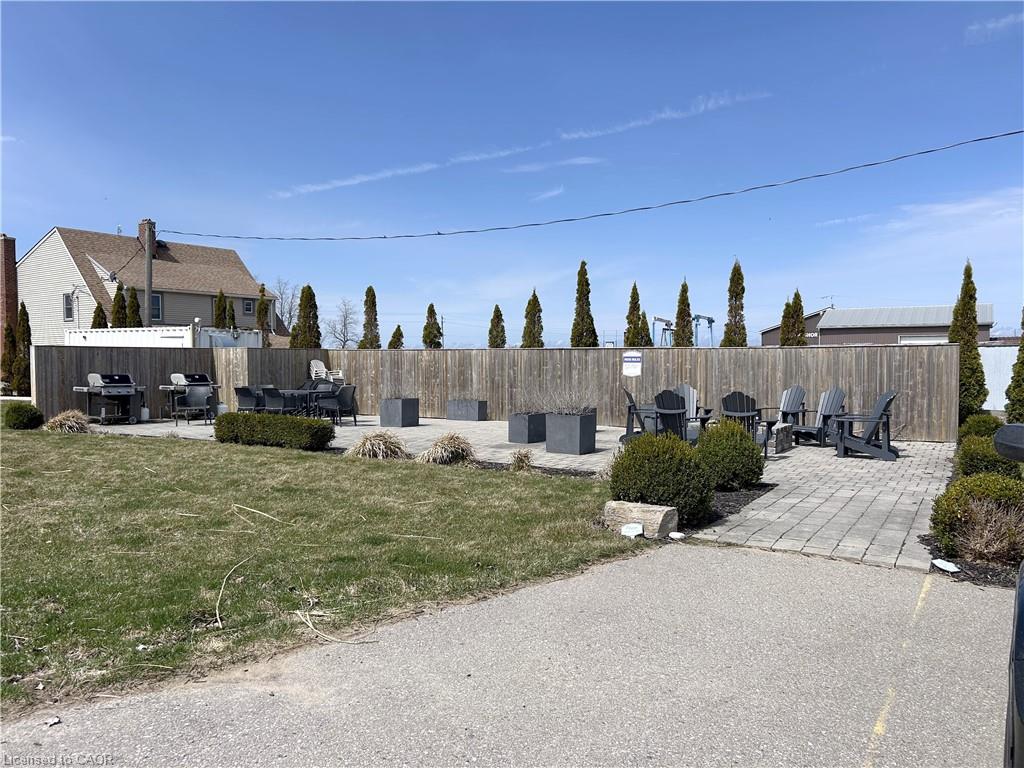 207-12 Erie Boulevard Property Photo 29