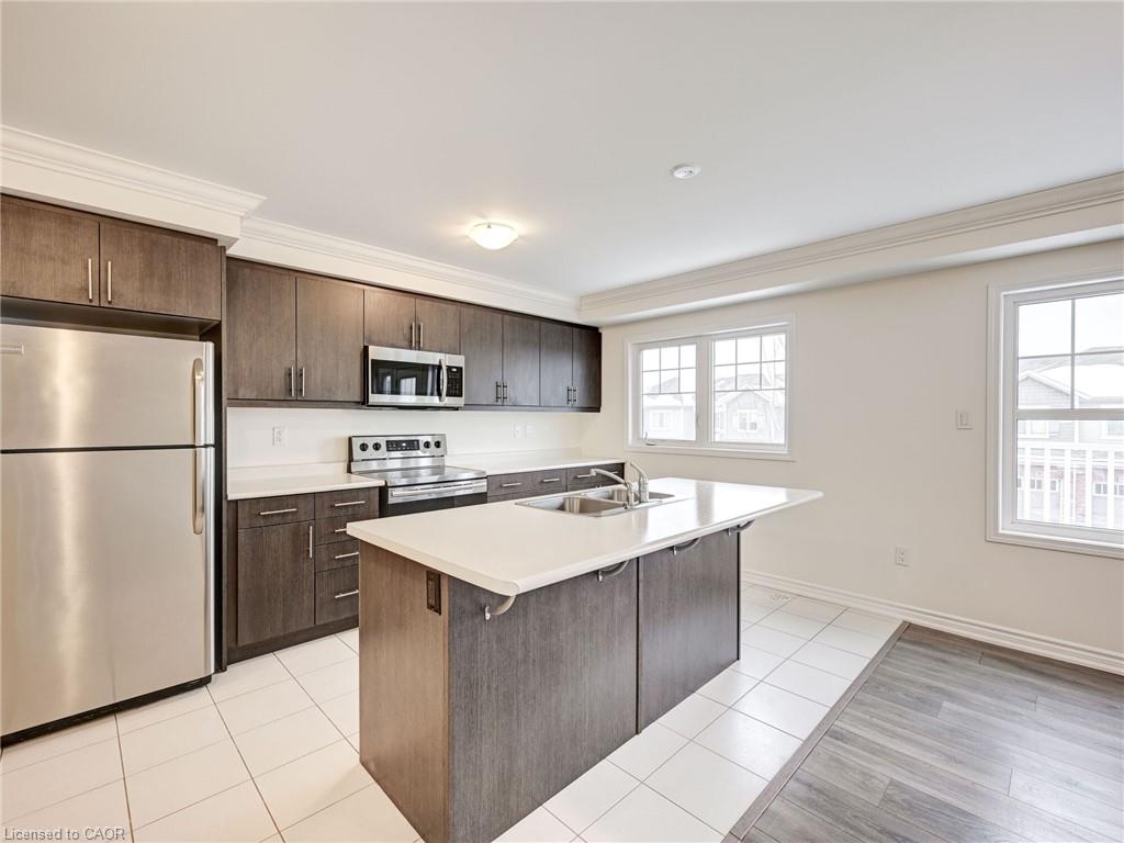 20 Stratus Street Property Photo 7