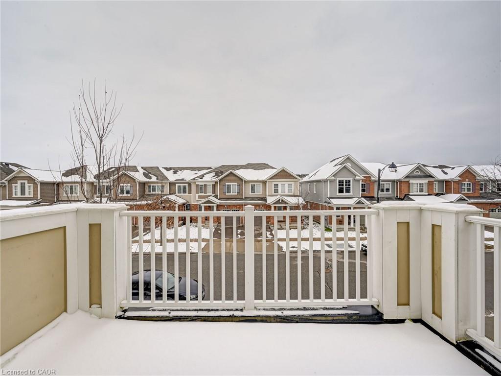 20 Stratus Street Property Photo 11
