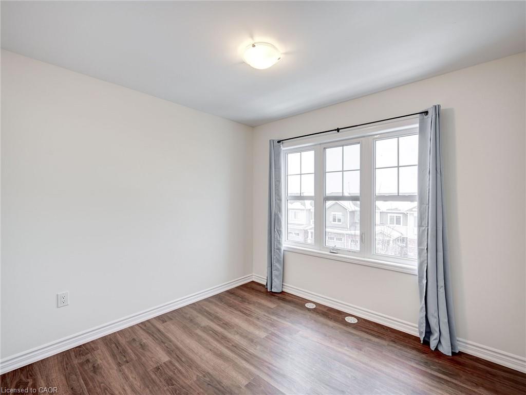 20 Stratus Street Property Photo 27