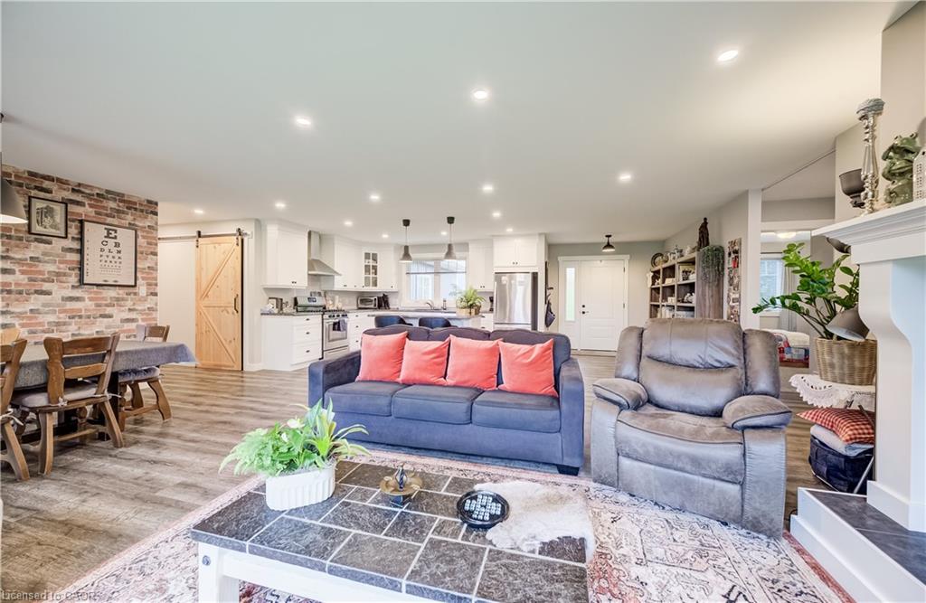 385020 Salford Road Property Photo 17