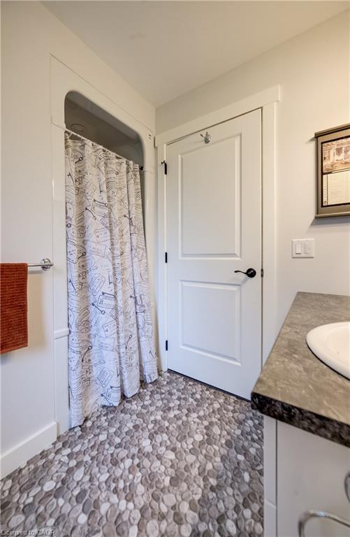 385020 Salford Road Property Photo 22
