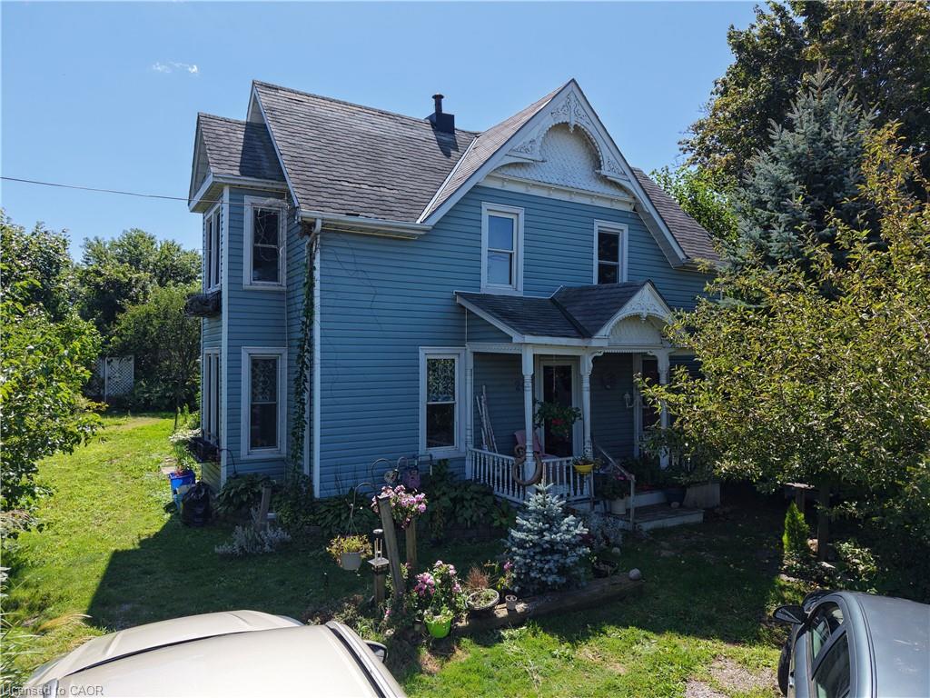 26 Queen Street W Property Photo 1