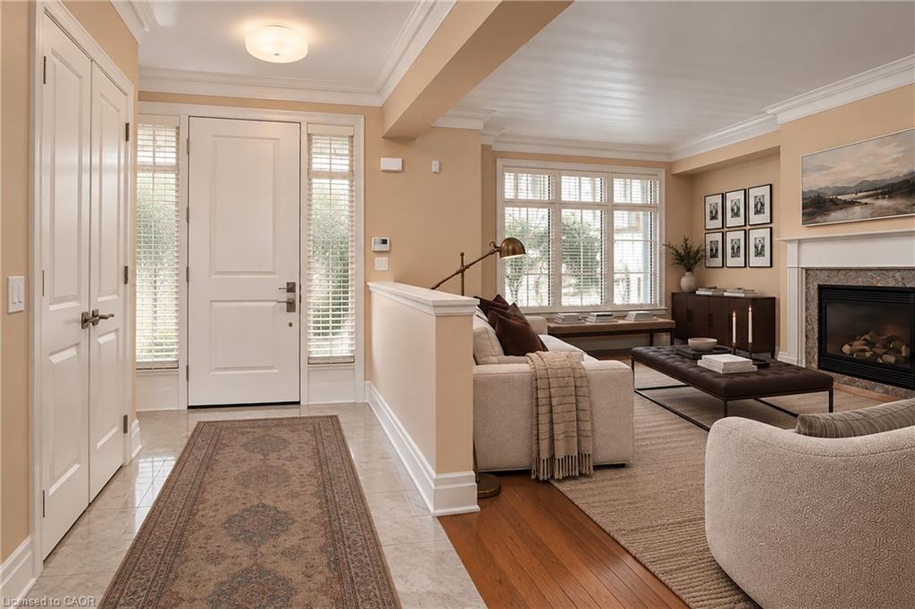 26-2369 Ontario Street Property Photo 4