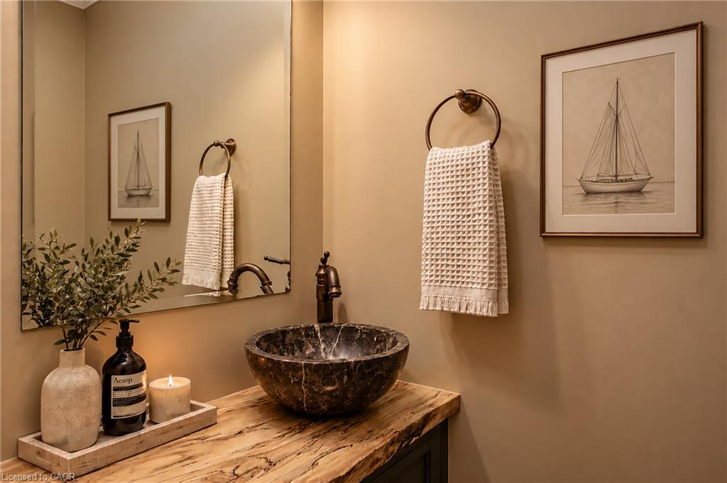 26-2369 Ontario Street Property Photo 16