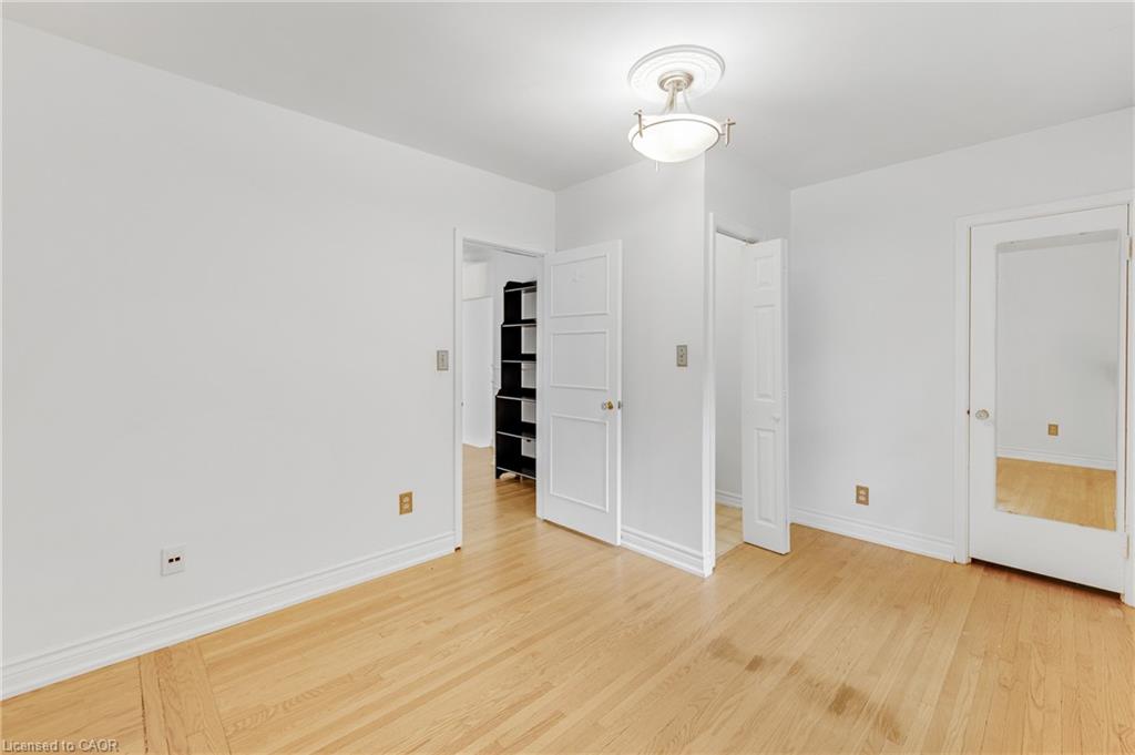 374 Spruce Street Property Photo 27
