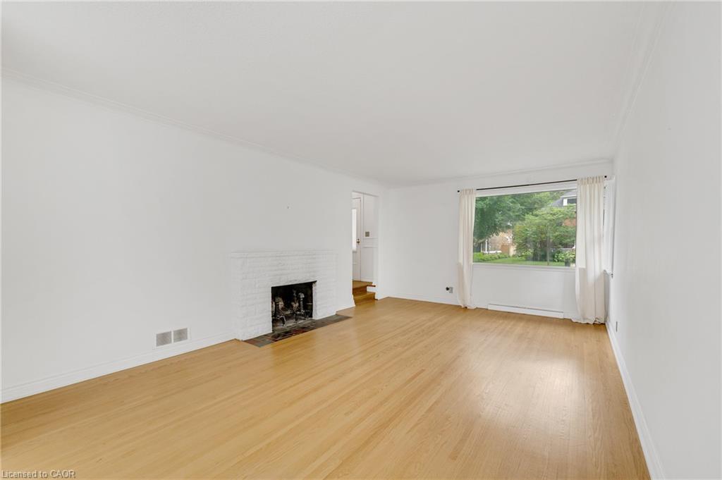 374 Spruce Street Property Photo 31