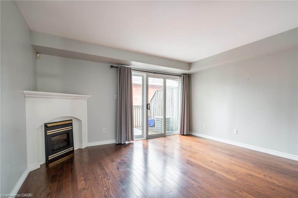 1-266 Limeridge Road E Property Photo 4