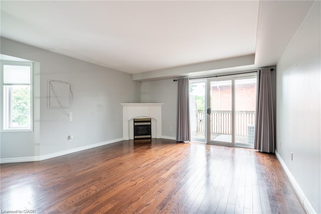 1-266 Limeridge Road E Property Photo 5
