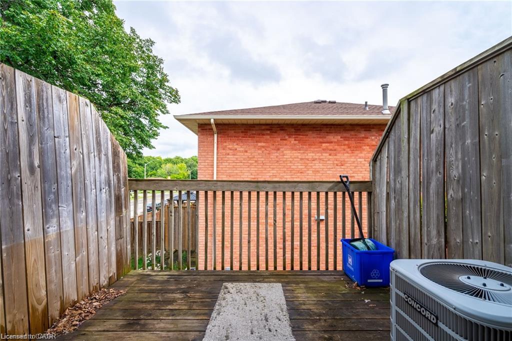 1-266 Limeridge Road E Property Photo 26