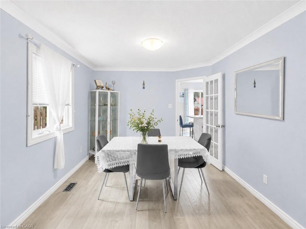 172 Alderlea Avenue Property Photo 11