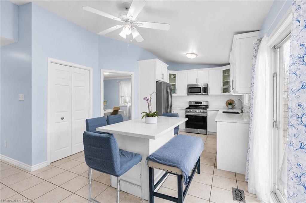 172 Alderlea Avenue Property Photo 16