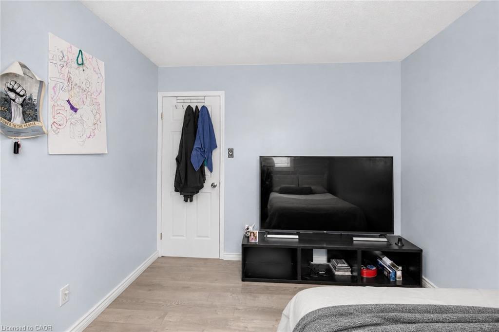 172 Alderlea Avenue Property Photo 28