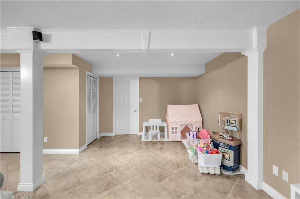 172 Alderlea Avenue Property Photo 36