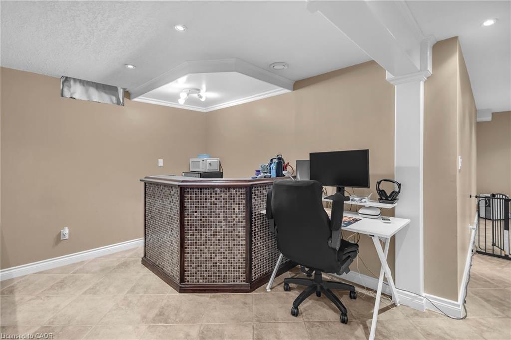 172 Alderlea Avenue Property Photo 38