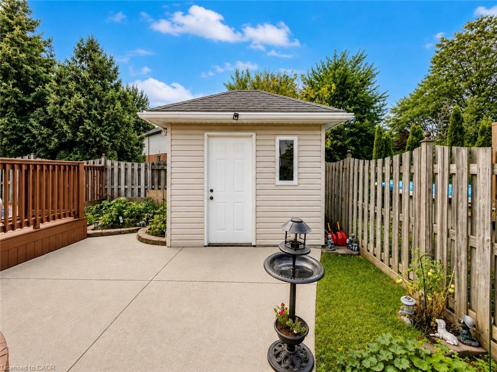 172 Alderlea Avenue Property Photo 44