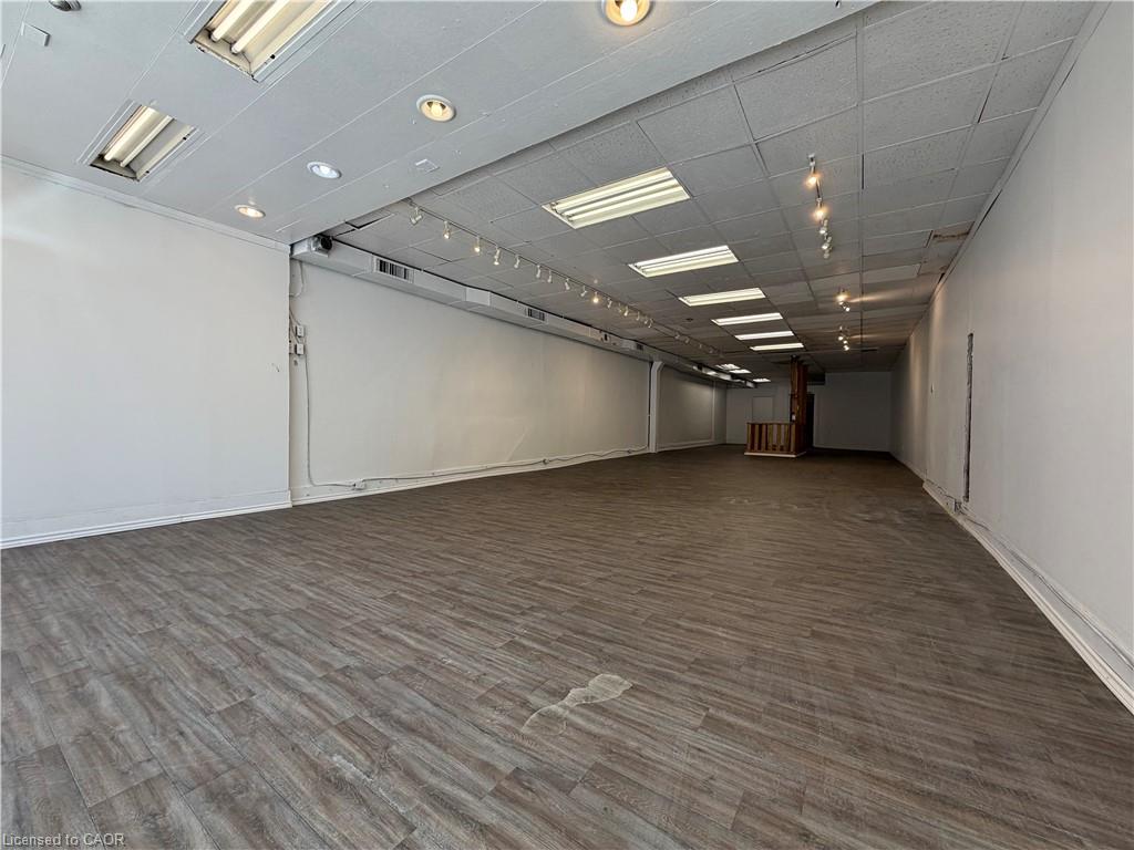 227 King Street E Property Photo 2