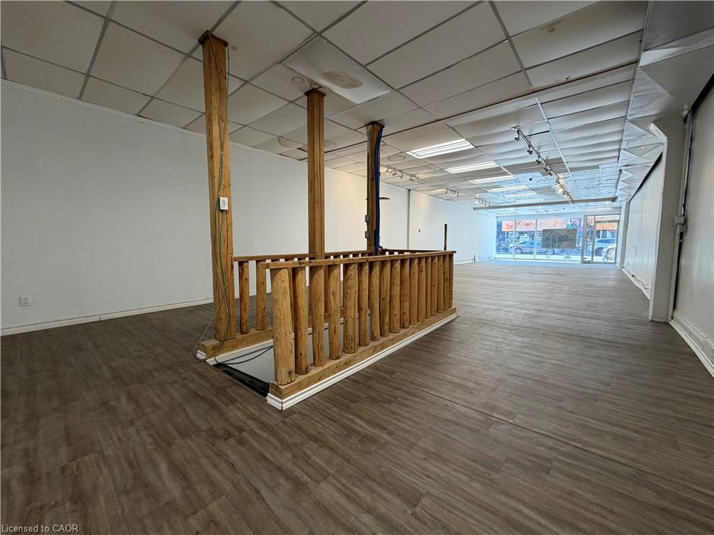 227 King Street E Property Photo 3