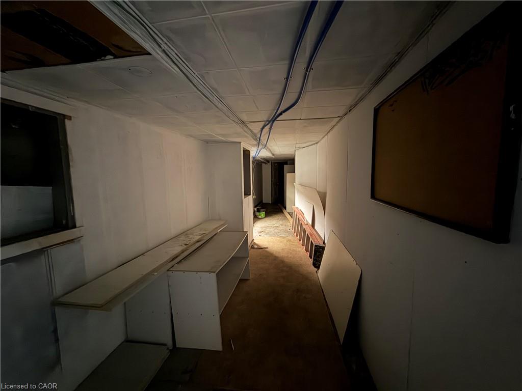 227 King Street E Property Photo 13